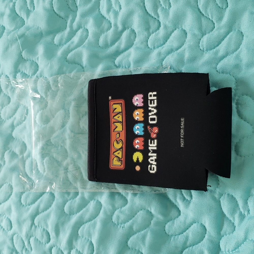 NWT Pac-Man Video Game Koozie
